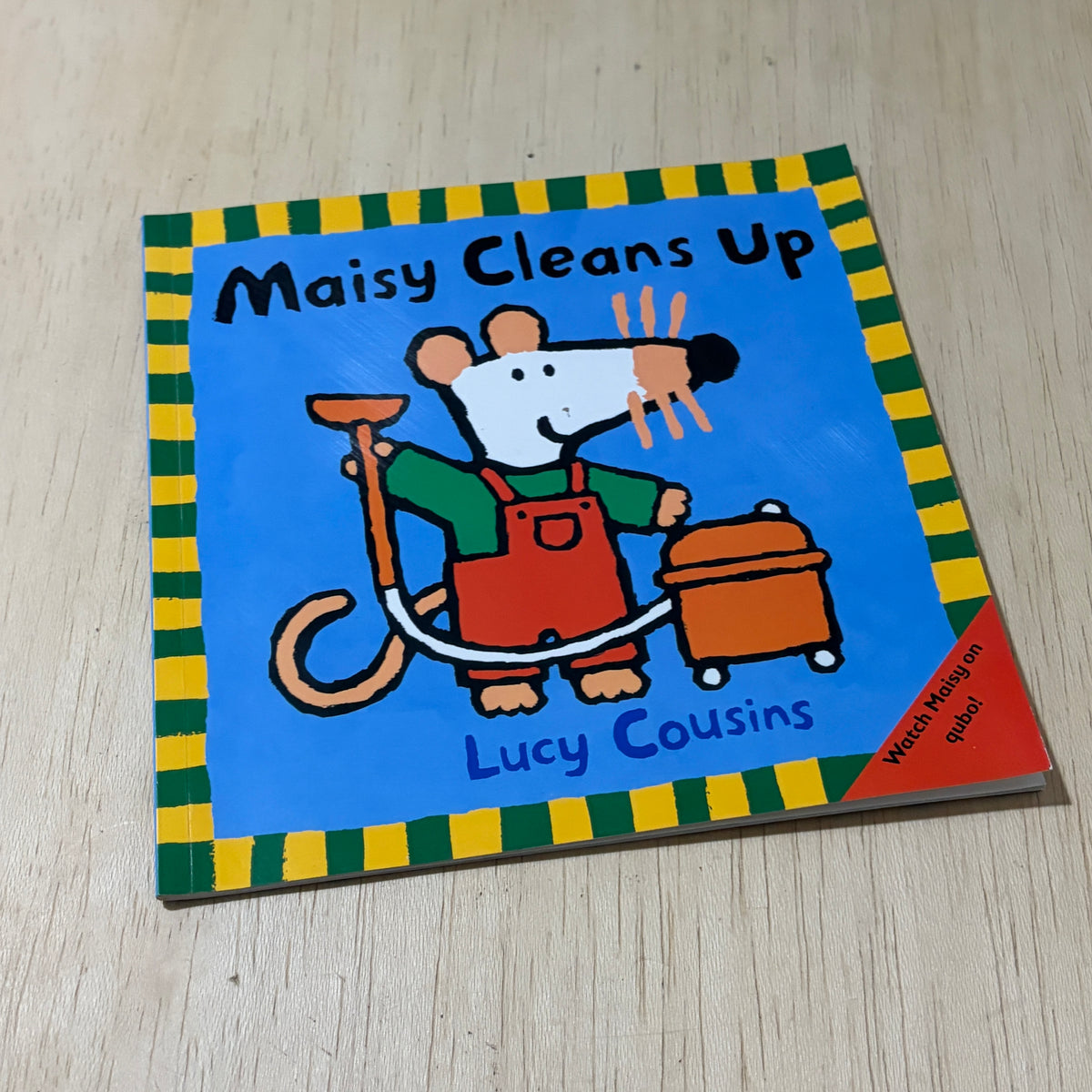Maisy Cleans Up