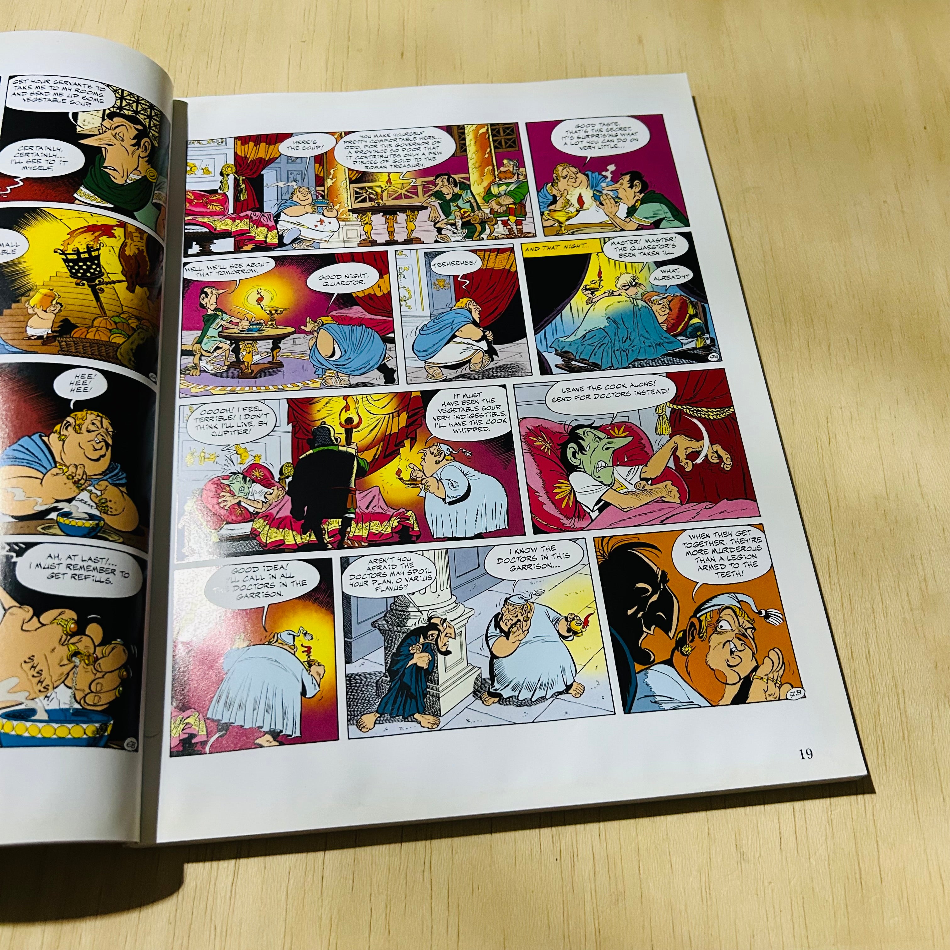Asterix Omnibus - 6