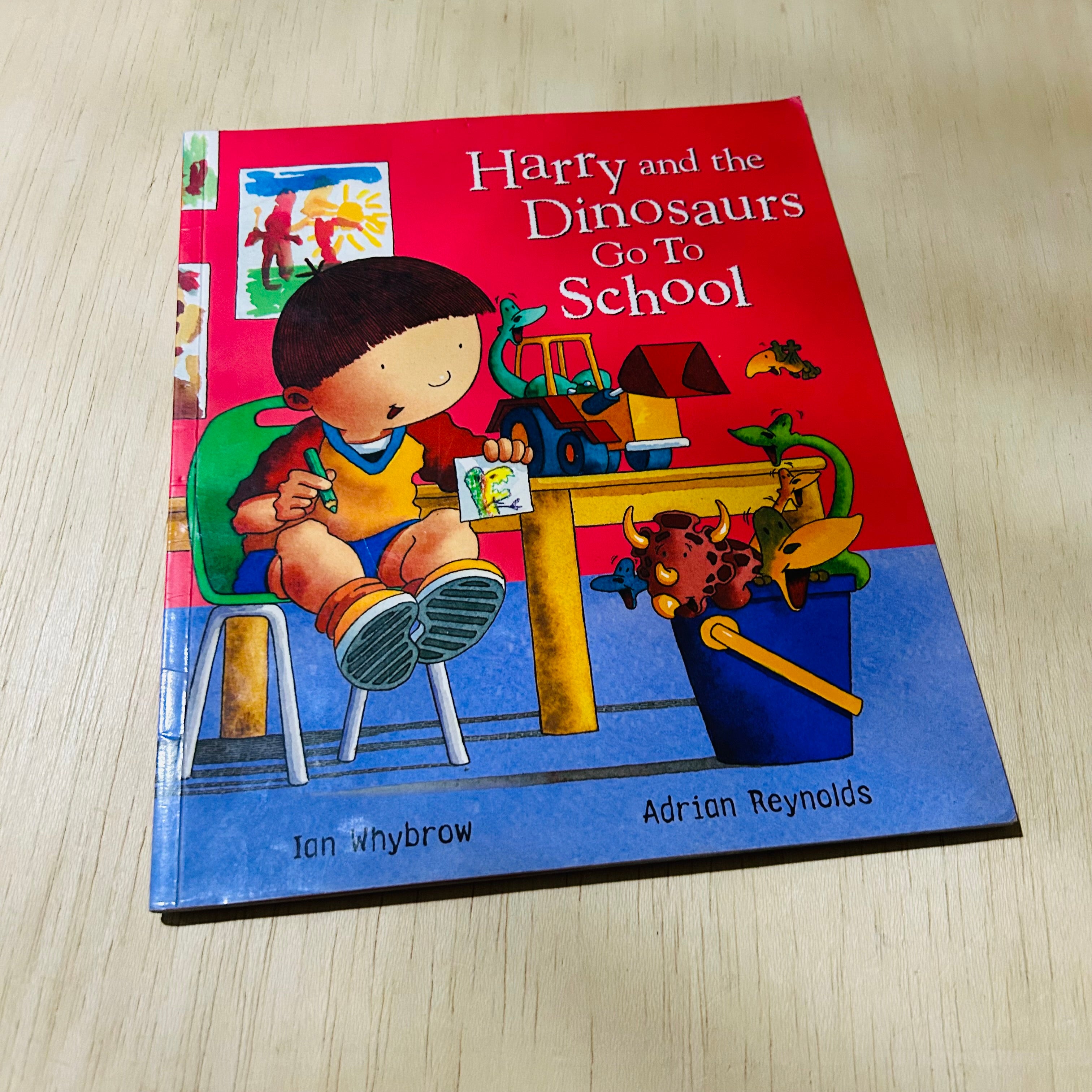 Harry and the Dinosaurs Go To School
