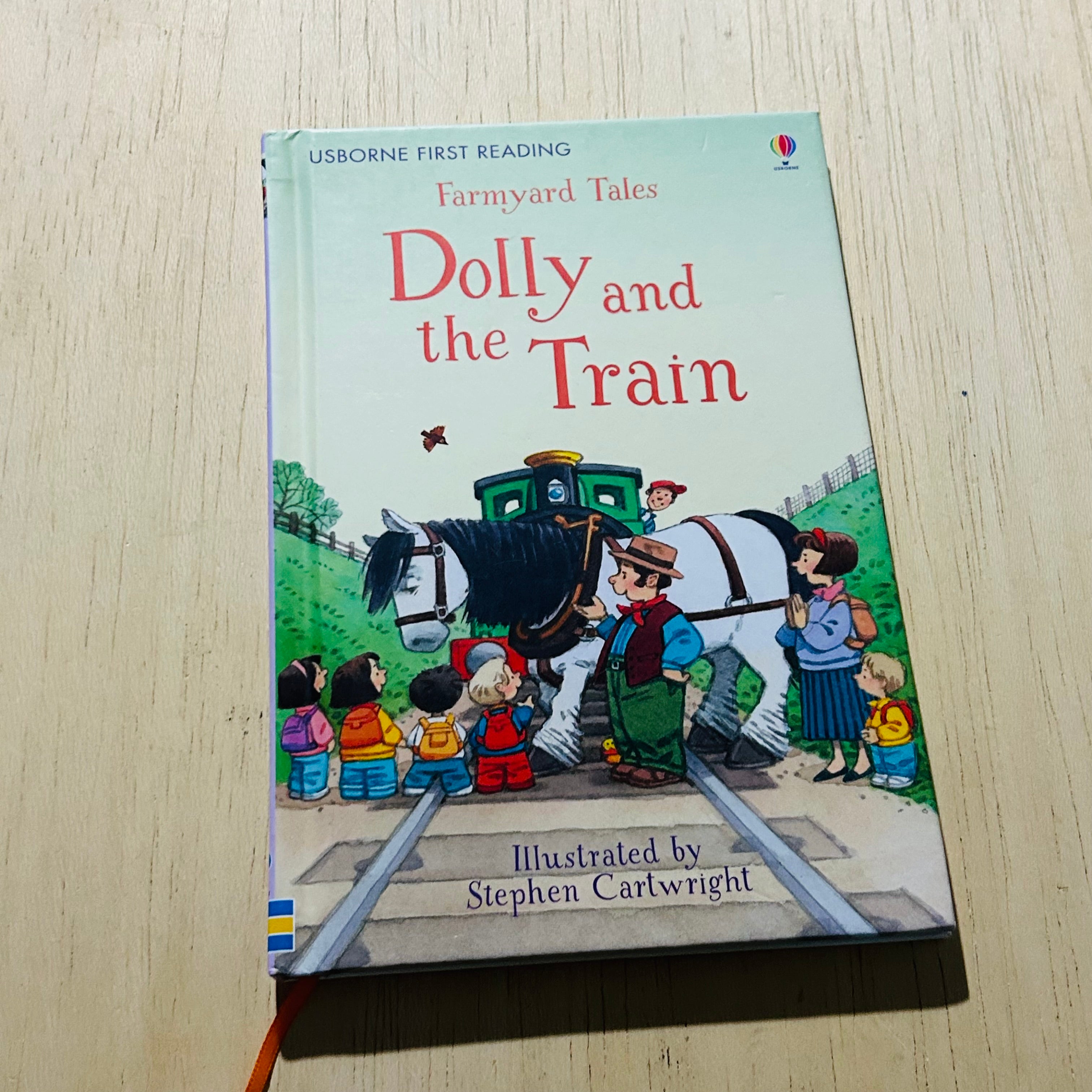 Dolly and the Train - Hardcover