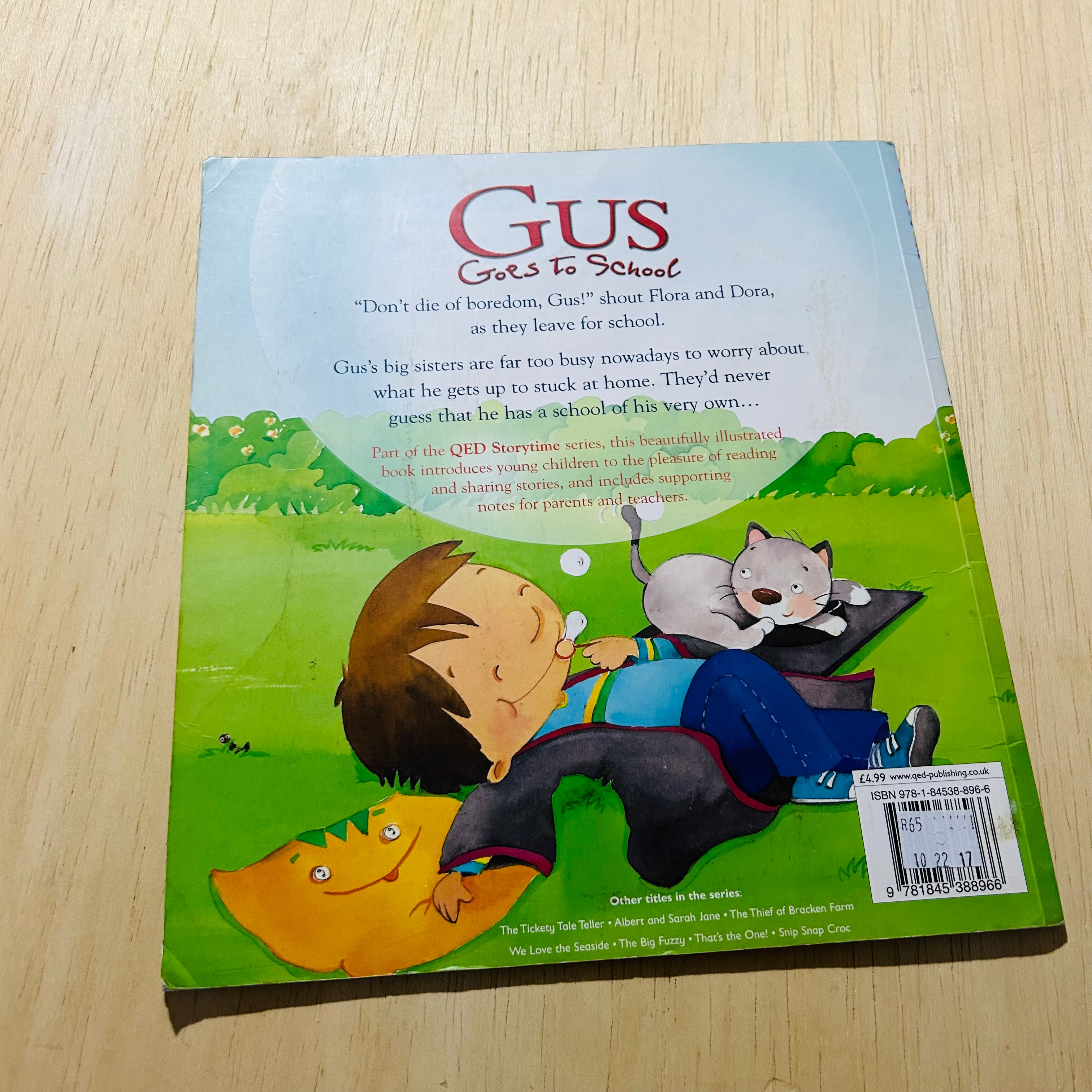 Gus Goes to School