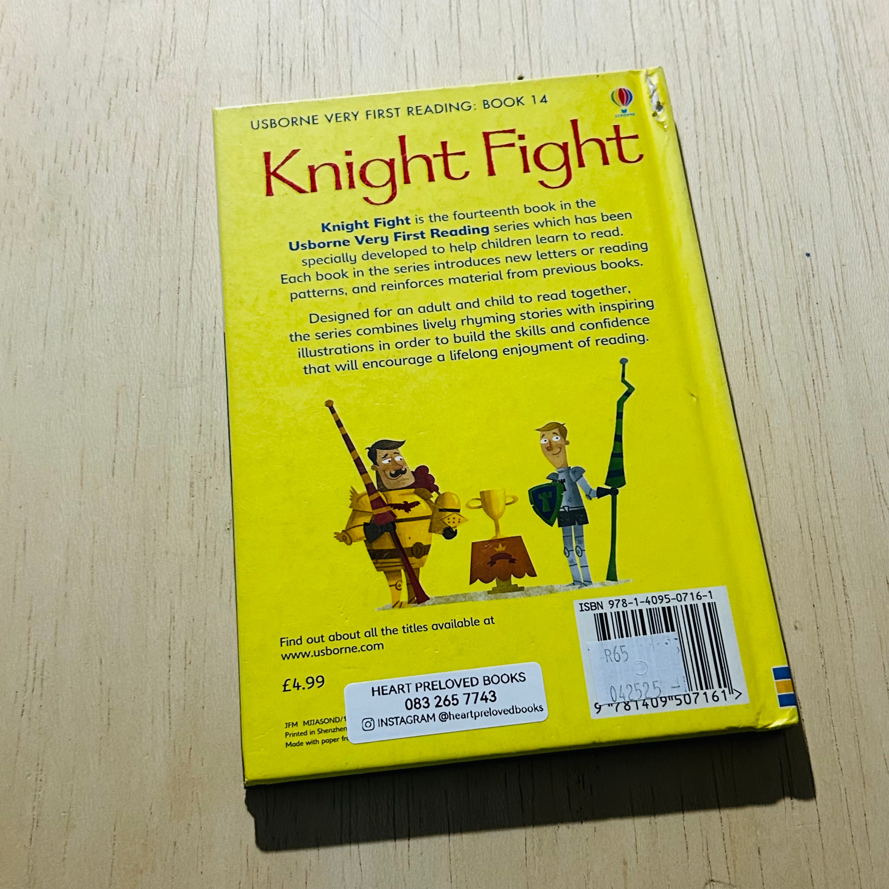 Knight Fight - Hardcover