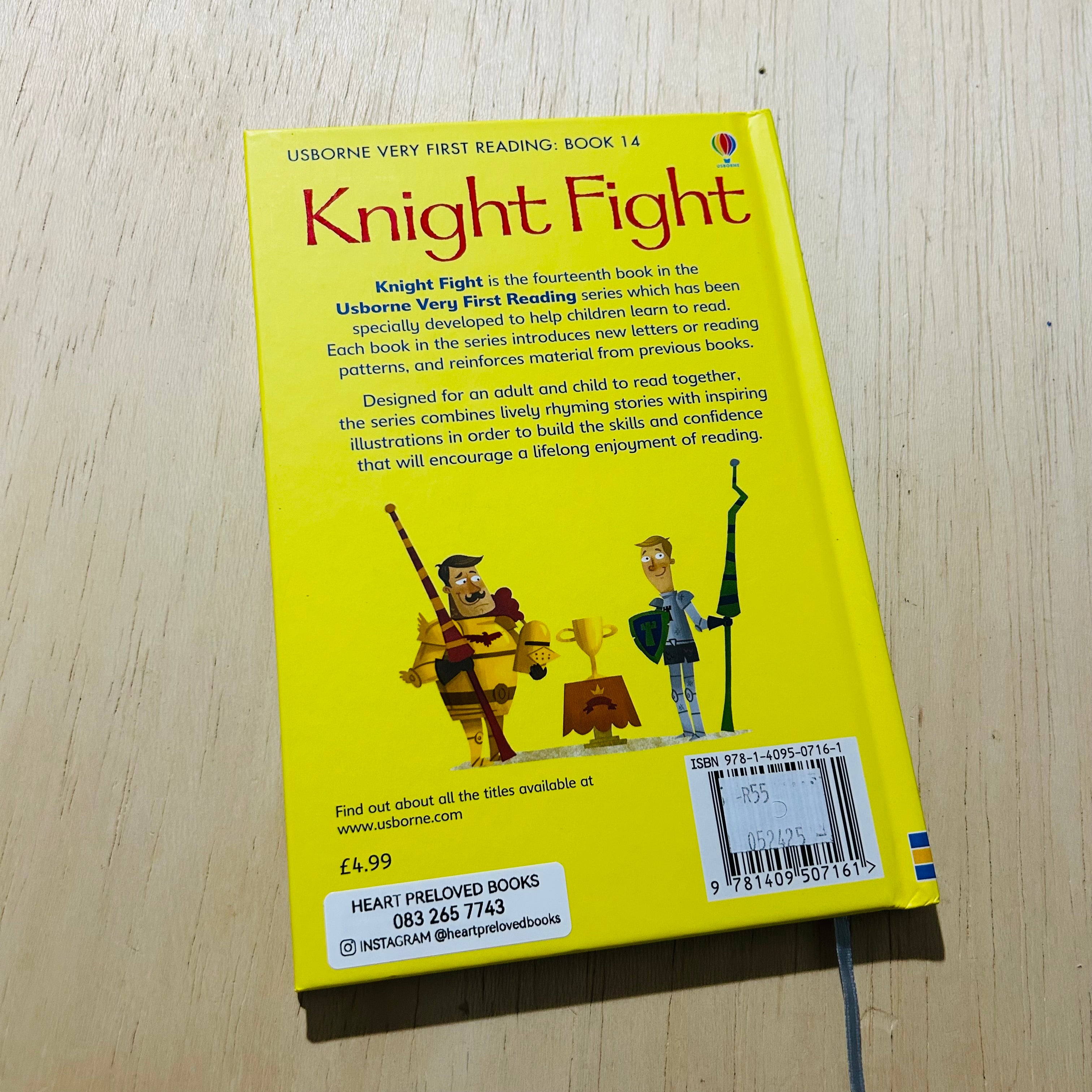 Usborne Knight Fight - Hardcover
