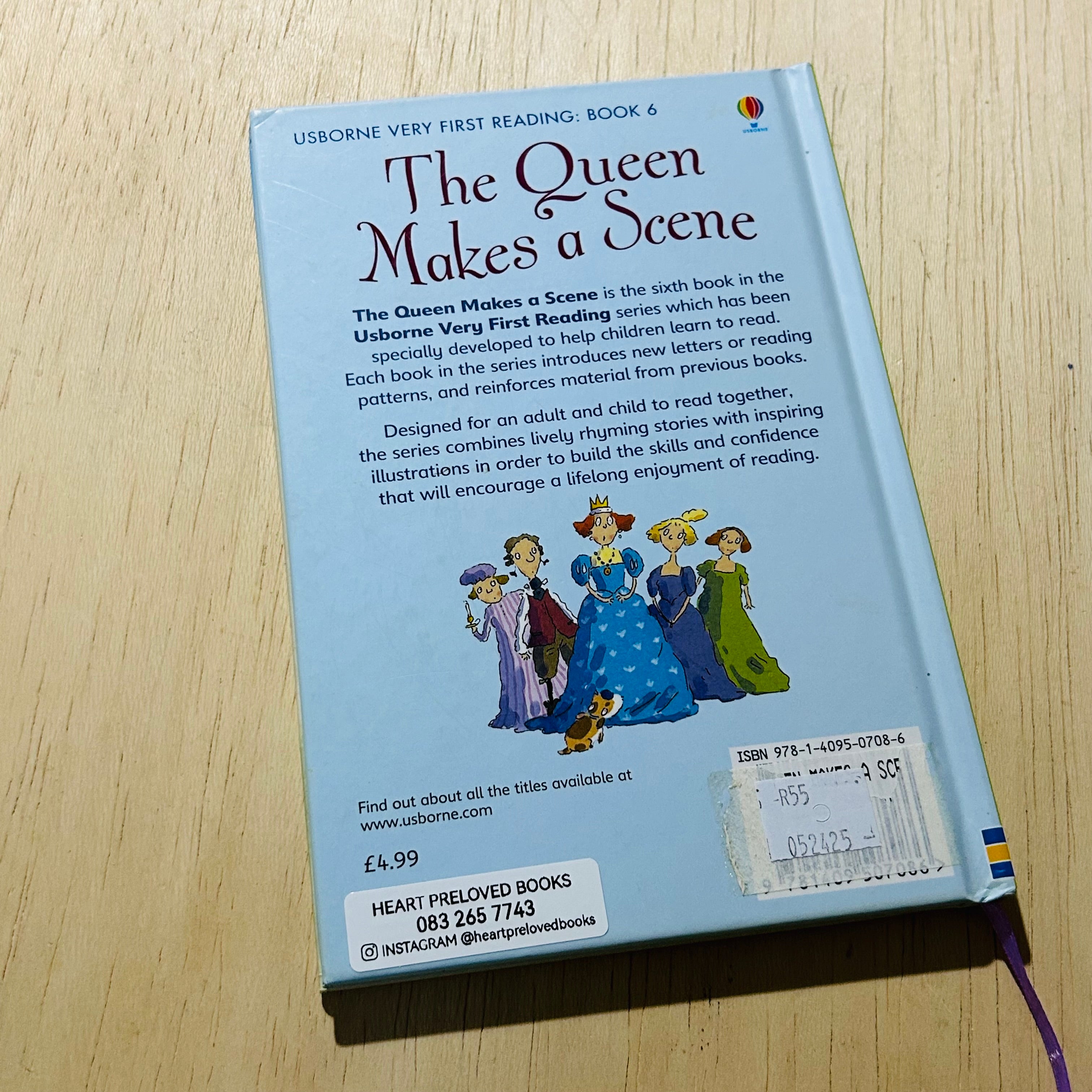 Usborne The Queen Makes a Scene - Hardcover