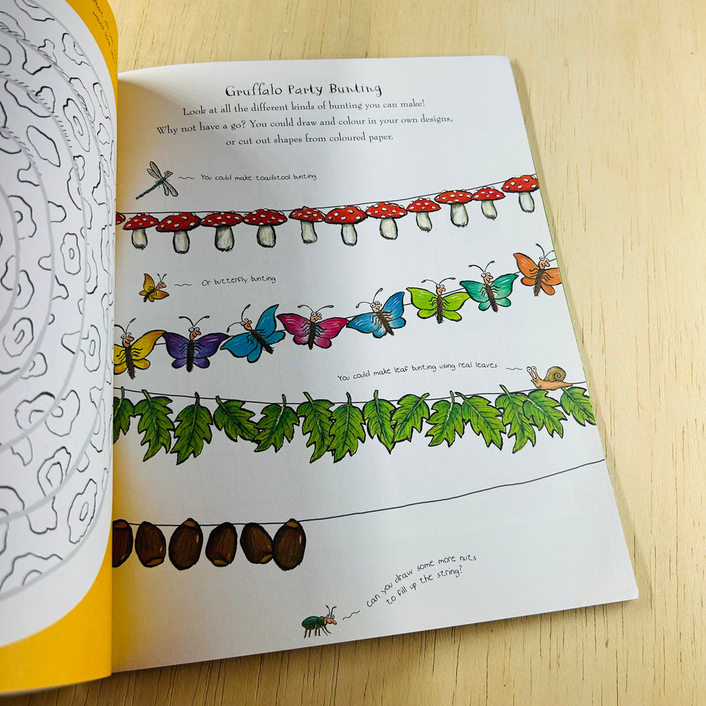 The Gruffalo Party Book